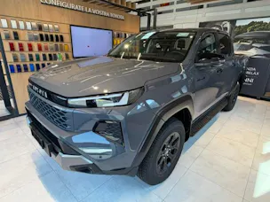 Toyota Hilux Double Cab.-Pick-up 2.8 D-4D MHEV 204 Invincible