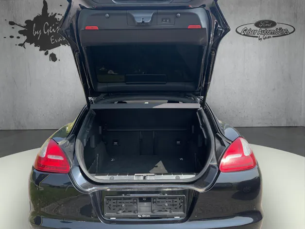 Porsche Panamera 4.8 V8 Turbo PDK