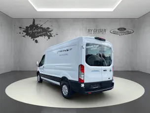 Ford E-Transit van 350 L3H2 67kWh Trend