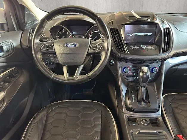 Ford Kuga 2.0 TDCi 180 Vignale FPS
