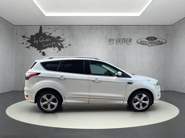 Ford Kuga 2.0 TDCi 180 Vignale FPS