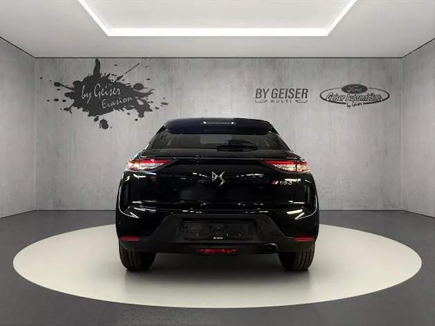 DS Automobiles 3 Crossback 1.2 PureTech 100 Performance Line