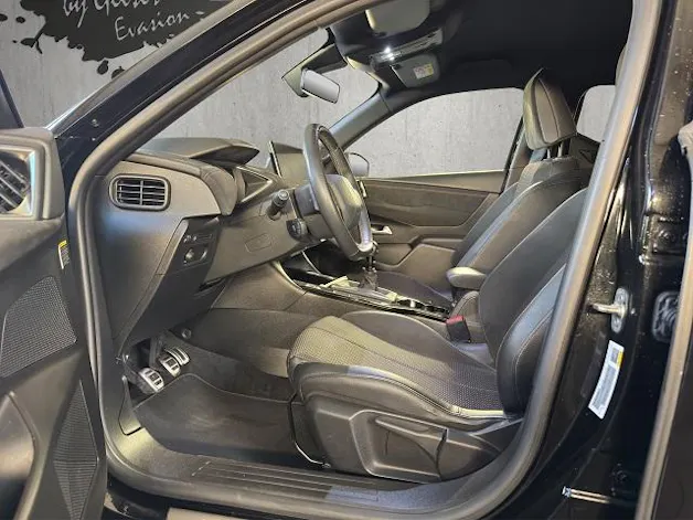 DS Automobiles 3 Crossback 1.2 PureTech 100 Performance Line