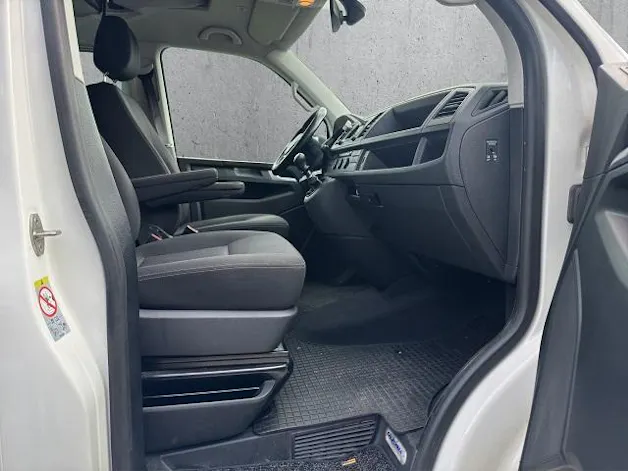 VW T6 California 3000 2.0 TDI 150 Beach