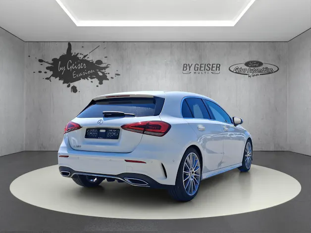 Mercedes-Benz A 200 AMG Line