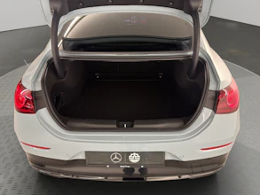 https://vehicle.imgix.net/4428126/d150cd49-2711-423e-92a3-8be4ed5616c5.jpg