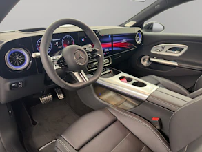 https://vehicle.imgix.net/4428126/e888a1a9-dfe8-413b-9d19-d187f1a50007.jpg