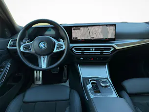 BMW 330e xDrive Touring