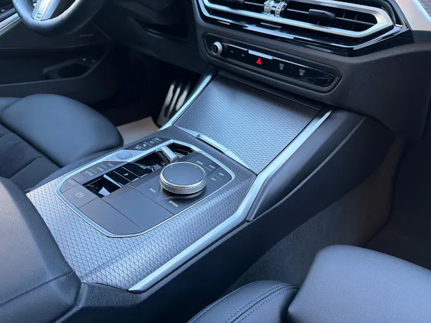 BMW 330e xDrive Touring