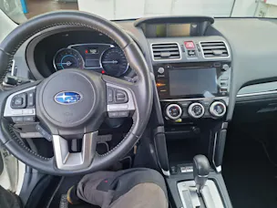 Subaru Forester Station 2.0 Swiss