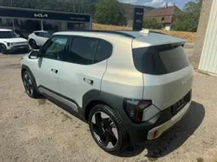 Kia EV2 61 kWh Earth