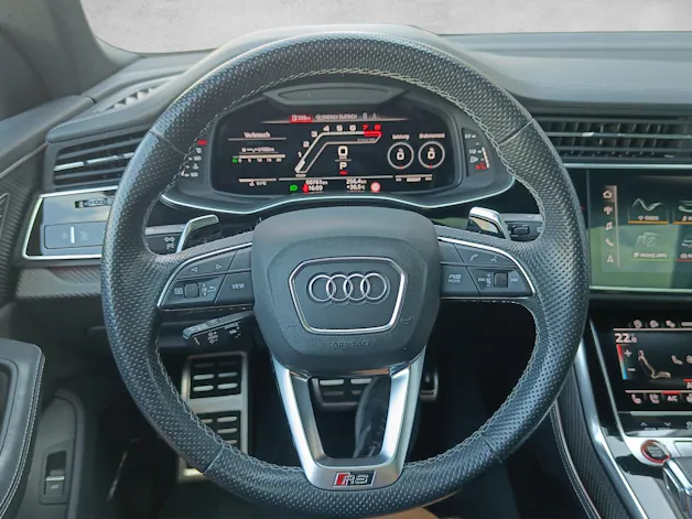 Audi RS Q8 4.0 V8 TFSI quattro T-Tronic*8-Fach Räder*AHK*Panoramadach*