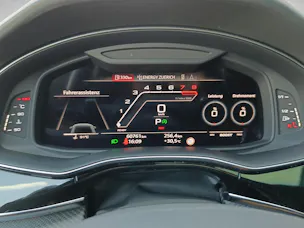 Audi RS Q8 4.0 V8 TFSI quattro T-Tronic*8-Fach Räder*AHK*Panoramadach*
