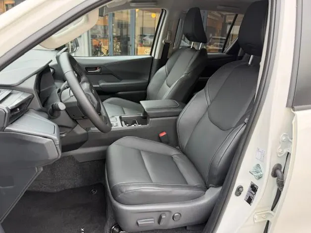 Toyota Hilux Double Cab.-Pick-up 2.8 D-4D MHEV 204 Style