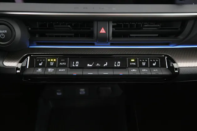 Toyota Prius 2.0 Plug-In-Hybrid Premium