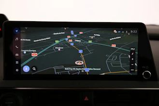 https://vehicle.imgix.net/4428284/3271f9e7-7824-46ea-963a-c797cc959048.jpg