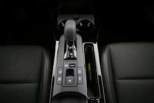 Fahrzeugbild TOYOTA Prius 2.0 Plug-In-Hybrid Premium