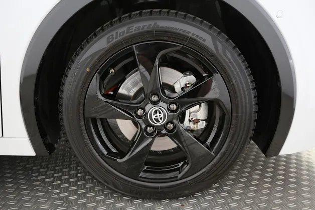 Toyota Prius 2.0 Plug-In-Hybrid Premium
