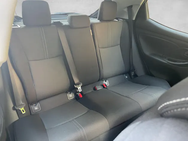 Toyota Yaris 1.5 VVT-i HSD Trend