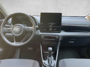 Toyota Yaris 1.5 VVT-i HSD Trend