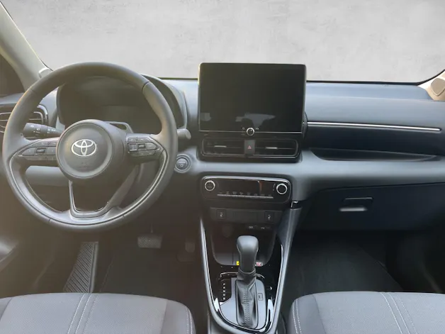 Toyota Yaris 1.5 VVT-i HSD Trend