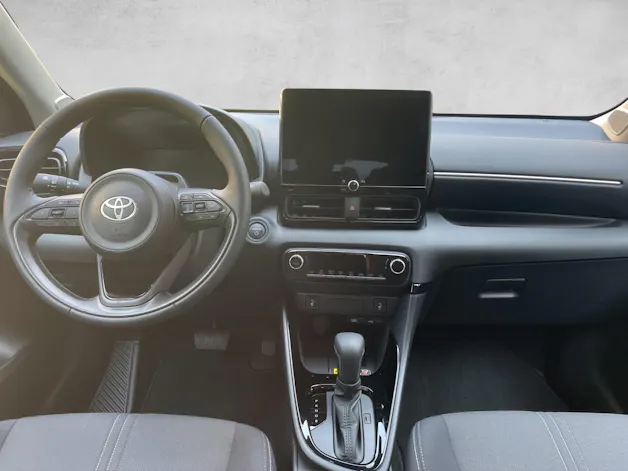 Toyota Yaris 1.5 VVT-i HSD Trend