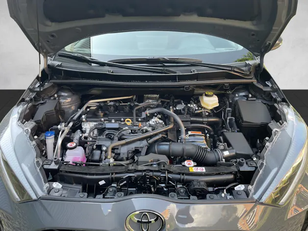 Toyota Yaris 1.5 VVT-i HSD Trend