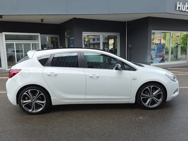 OPEL Astra 1.6 T eTEC Sport
