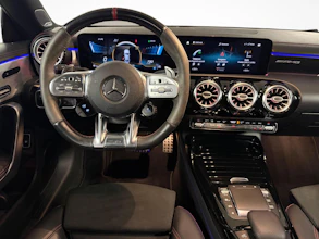 https://vehicle.imgix.net/4428349/85576fbb-115b-4da2-928b-74d6d413496a.jpg