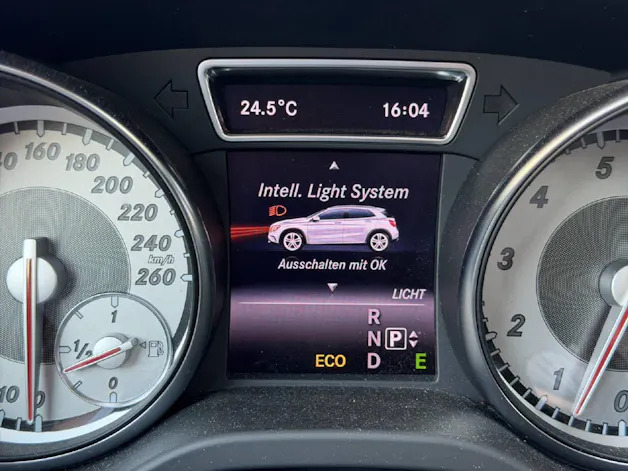 Mercedes-Benz GLA-Klasse X156 GLA 200 AMG Line