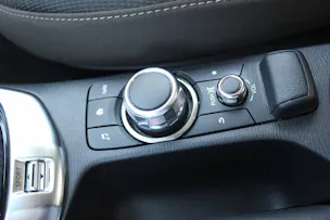 MAZDA 2 1.5 90 Ambition Plus Automat