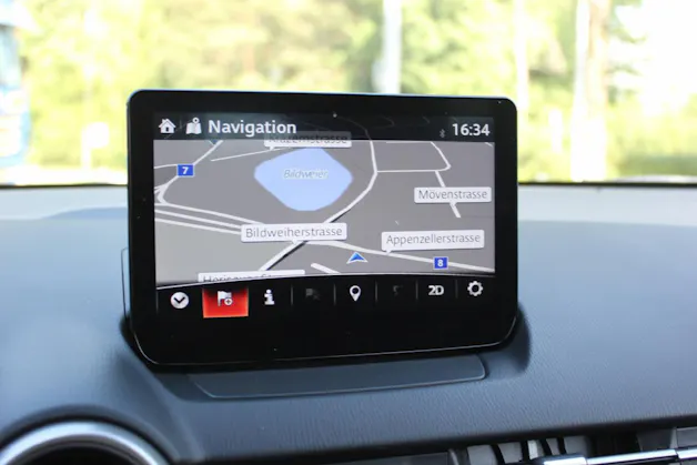 Mazda 2 1.5 90 Ambition Plus Automat