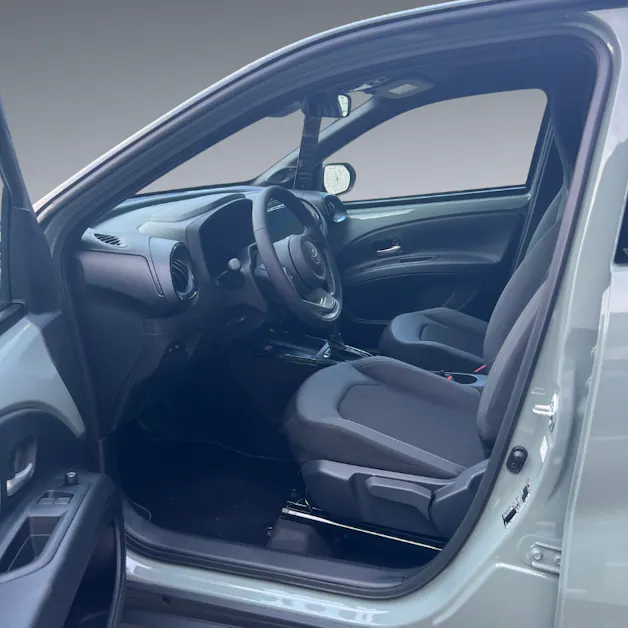 Toyota Aygo X 1.5 VVT-i HSD Style