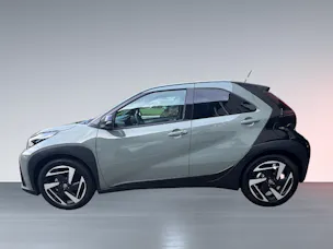 Toyota Aygo X 1.5 VVT-i HSD Style