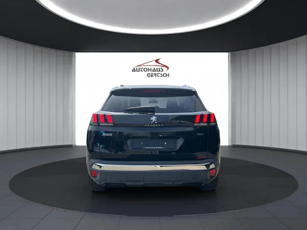 PEUGEOT 3008 1.2 PureTech Allure