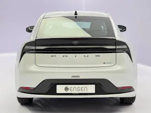 Toyota Prius 2.0 Plug-In-Hybrid Style