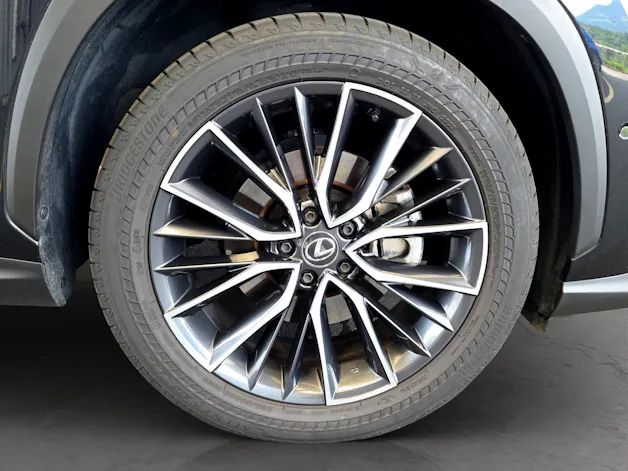Lexus NX 350h Excellence