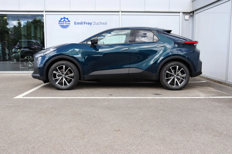 image du véhicule TOYOTA C-HR