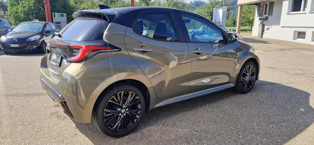 Toyota Yaris 1.5 VVT-iE Trend + Sport