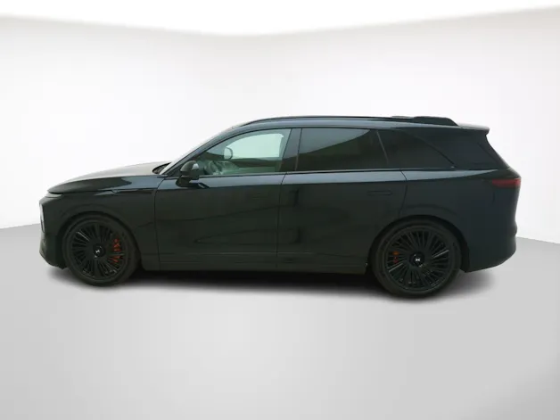 XPENG G9 Performance Black Edition AWD