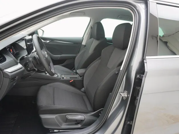 Škoda Octavia 1.5 TSI mHEV Selection-Loft DSG