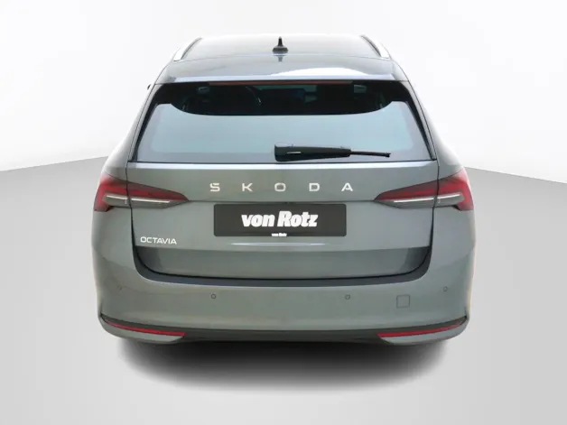 Škoda Octavia 1.5 TSI mHEV Selection-Loft DSG