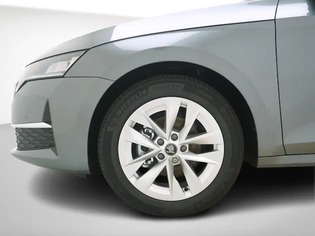 Škoda Octavia 1.5 TSI mHEV Selection-Loft DSG