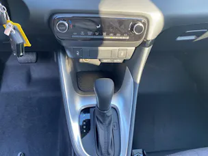 MAZDA 2 Hybrid Centre-line