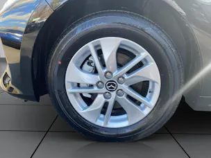 MAZDA 2 Hybrid Centre-line