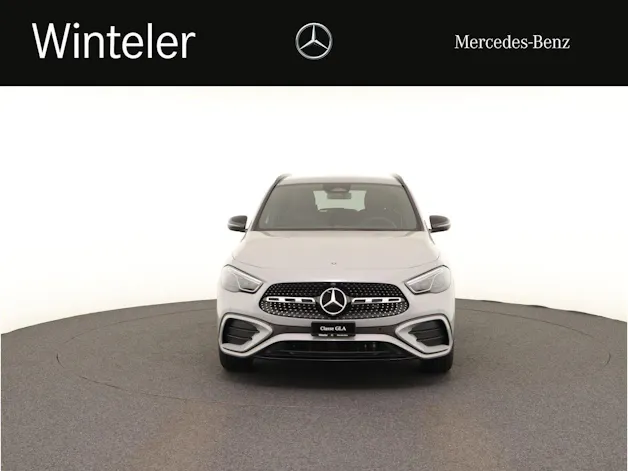 Mercedes-Benz GLA 200 Night Star 7G-D