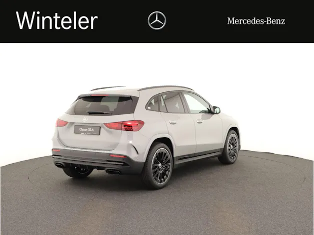 Mercedes-Benz GLA 200 Night Star 7G-D