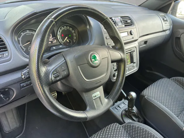 SKODA Fabia 1.4 TSI RS DSG