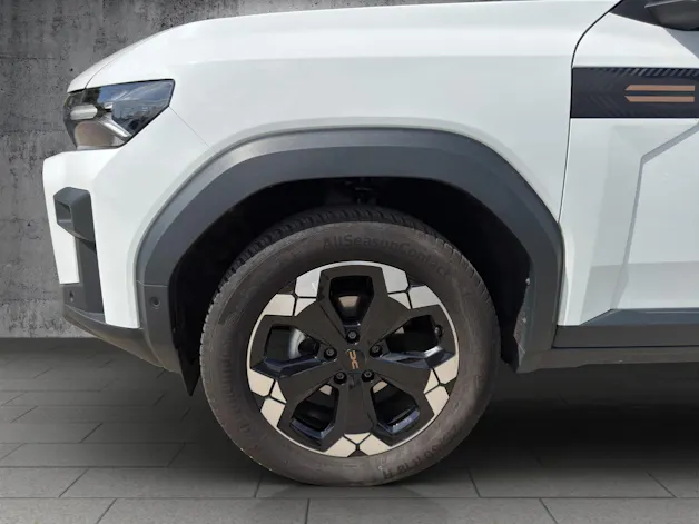 Dacia Bigster TCe 130 48V Extreme 4x4 *mit Anhängerkupplung*