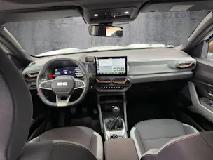 Dacia Bigster TCe 130 48V Extreme 4x4 *mit Anhängerkupplung*